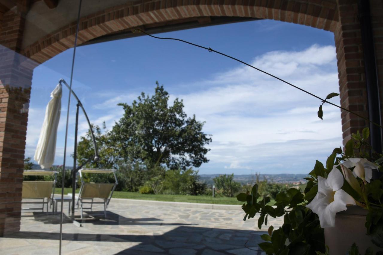 Casa Castella - Adults Only - Langhe Villa Diano d'Alba Bagian luar foto