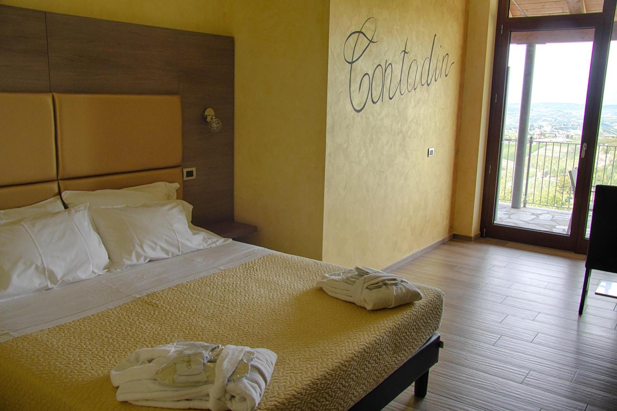 Casa Castella - Adults Only - Langhe Villa Diano d'Alba Bagian luar foto